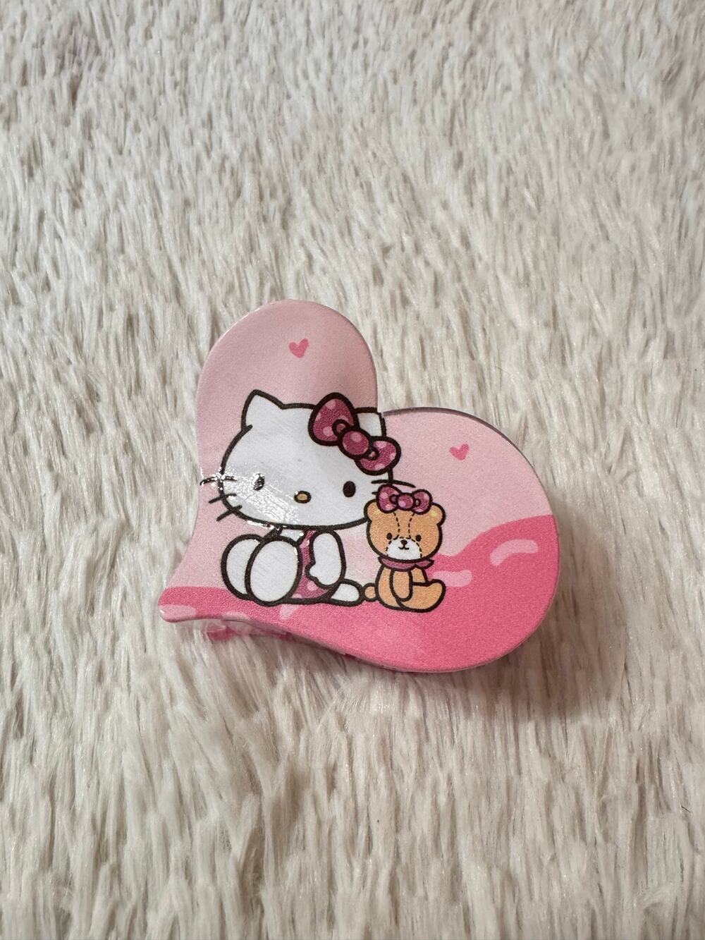 Sanrio Hello Kitty pink heart-shaped hair clip claw Hello Kitty and teddy bear